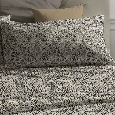 Laura Biagiotti Bed sheet - Estita Fashion